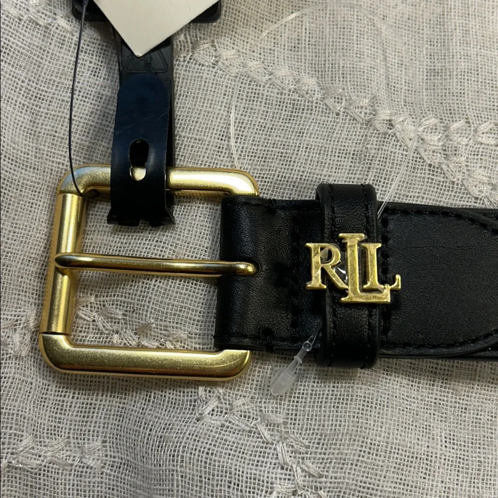 NWT Lauren Ralph Lauren classic leather elegant belt